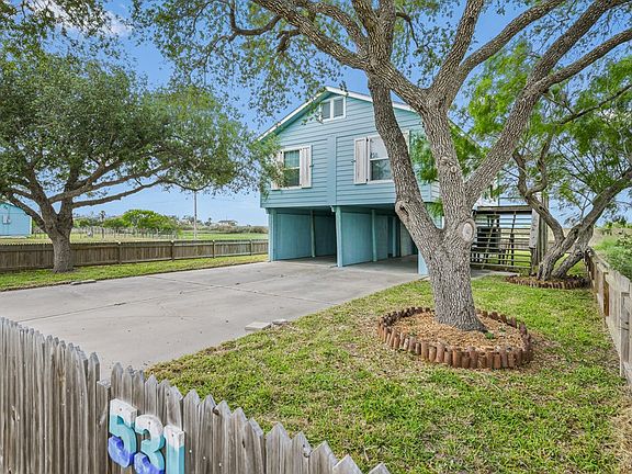 4th image of 531 Forest Oak Ln