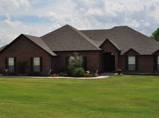 6763 Mint Julep Ln, Guthrie, OK 73044