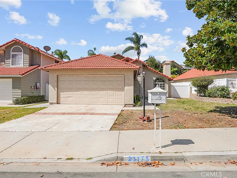 23175 Canyon Pines Pl — Photo 4