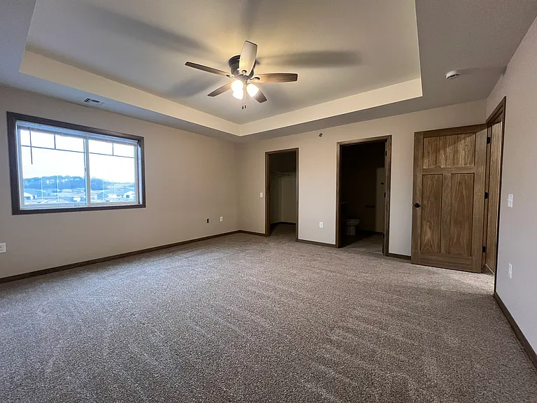 4823 Woodland Park Dr #8 — Photo 8