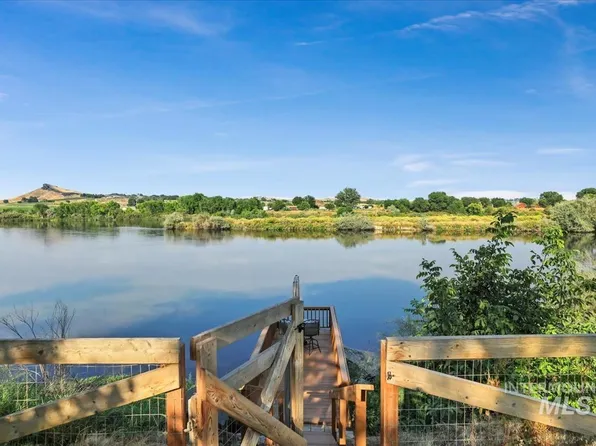 309 River View Dr, Marsing, ID 83639