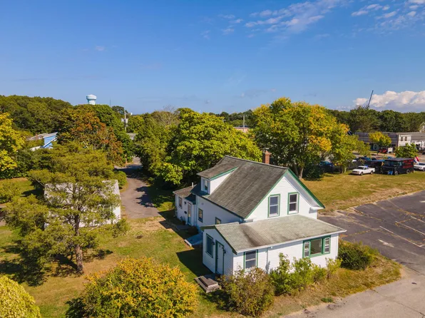 9 Harrison Avenue, Buzzards Bay, MA 02532