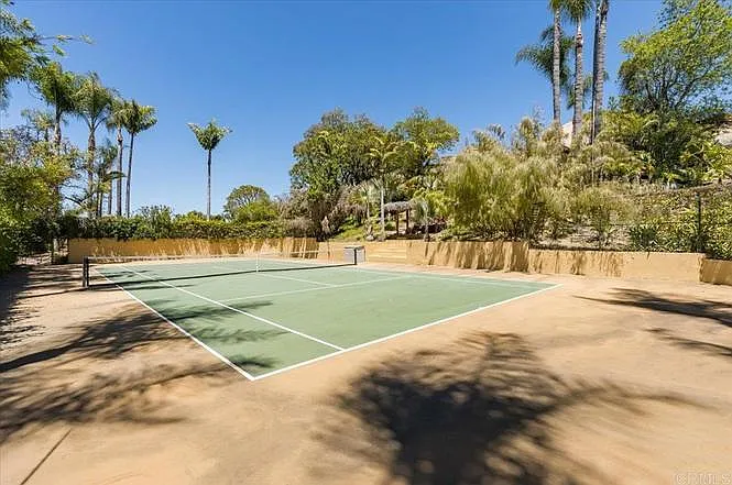 16239 Highland Valley Rd — Photo 3
