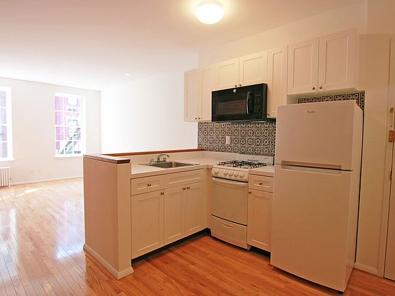 5th image of 303 E 81st St APT 2FE