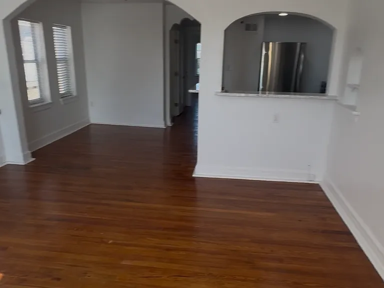 3508 N Robinson Ave #4 — Photo 7