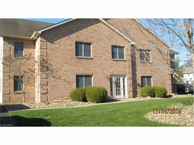 1860 Massachusetts Ave APT 1 photo 1