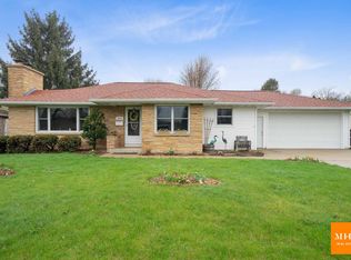 6605 Elmwood Ave, Middleton, WI 53562