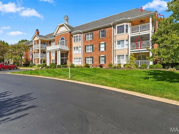 208 Ambridge Ct APT 303, Chesterfield, MO 63017