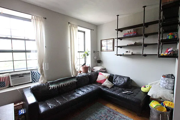 Rented by Bedford 6 Real Estate | media 11