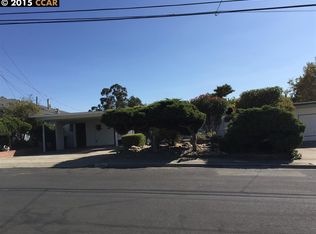 2044 Highland Dr, Concord, CA 94520