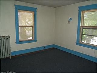 5th image of 53 Englewood Ave