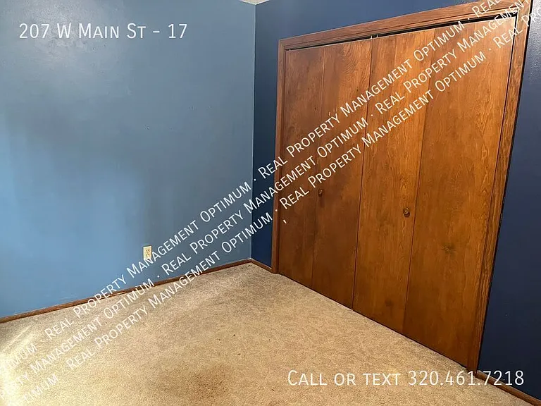 207 W Main St #17 — Photo 13
