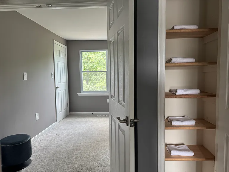 15 Running Ct — Photo 24