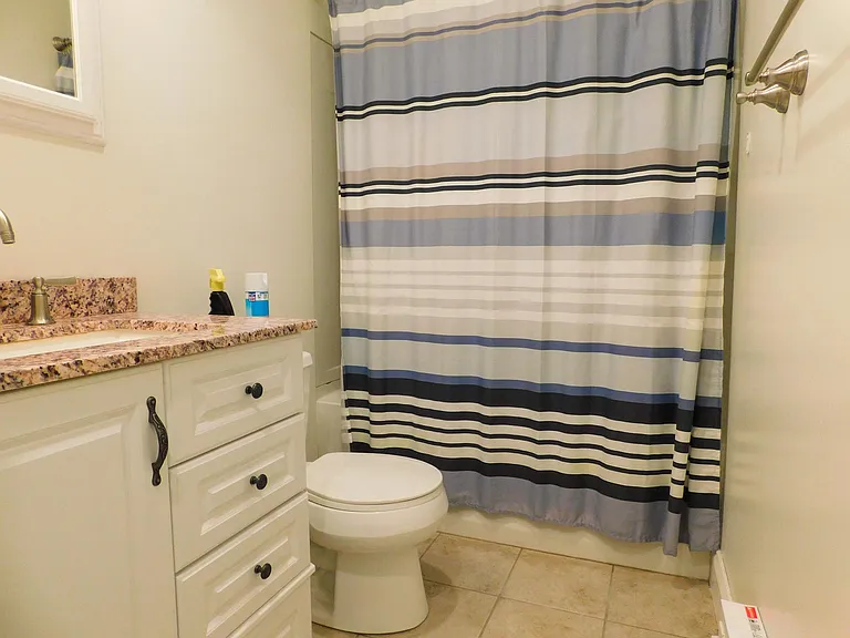 112 Washington Pl #7F — Photo 5