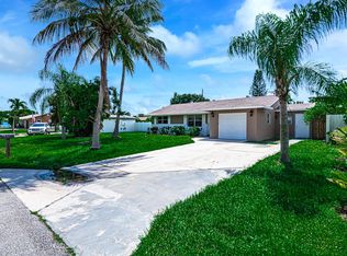 3562 Quentin Ave, Boynton Beach, FL 33436