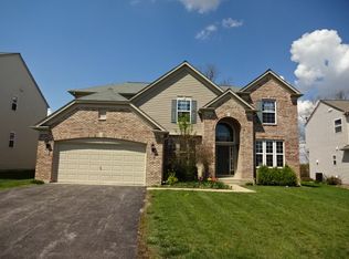 1220 Blue Heron Cir, Antioch, IL 60002