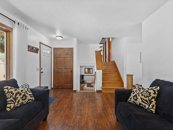 5th image of 3999 Sunnyvale Dr