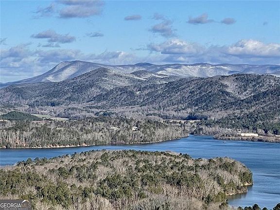 4th image of 325 Adair Dr NE