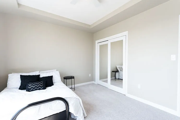 330 Ridout St N — Photo 11