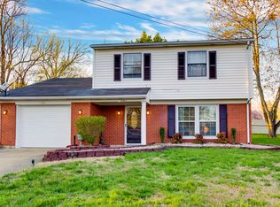 8301 E Petra Ct, Louisville, KY 40219