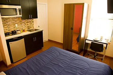 Rented by Easy Rental LLC