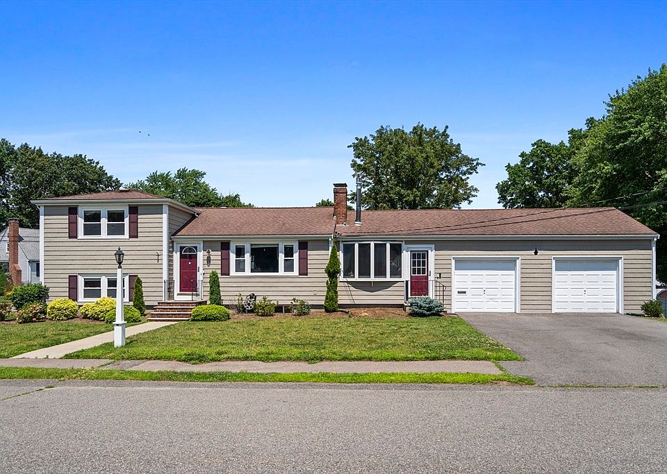 1st image of 171 Carol Dr