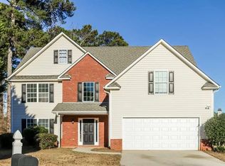 1028 Levista Dr, Locust Grove, GA 30248