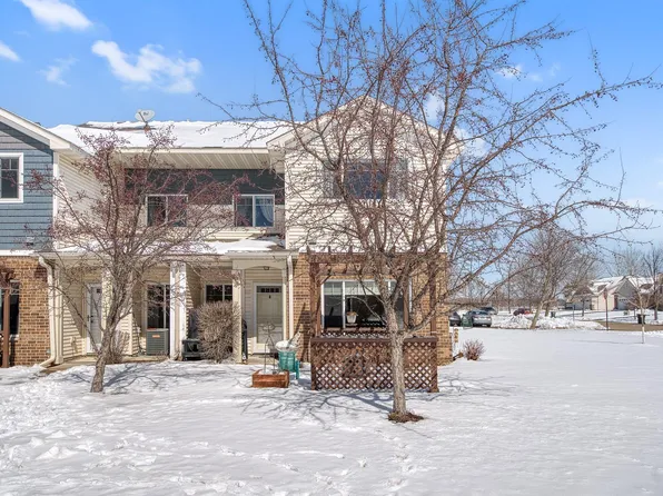 198 Shetland Ln, Lino Lakes, MN 55014