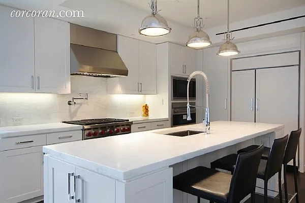 Rented by Corcoran | media 26