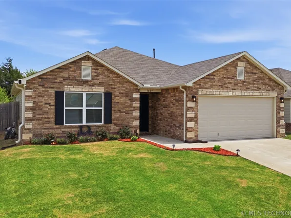 1609 S 31st Ct, Broken Arrow, OK 74014