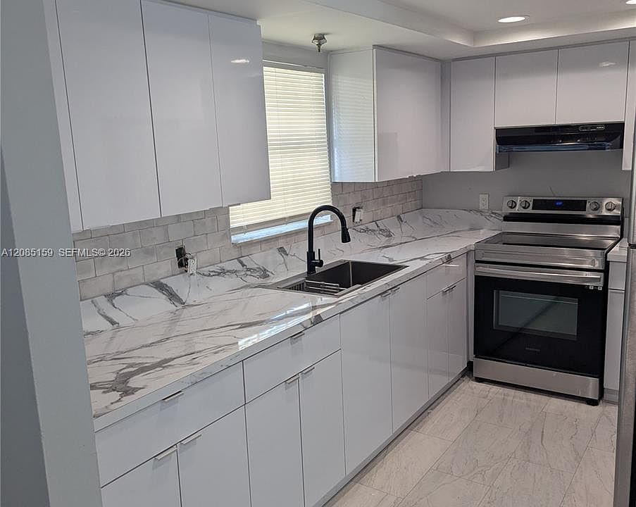 1st image of 2323 Linton Ridge Cir APT D3