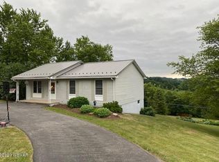 704 Heilman Rd, Montoursville, PA 17754