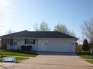 2907 Schaefer Cir, Appleton, WI 54915