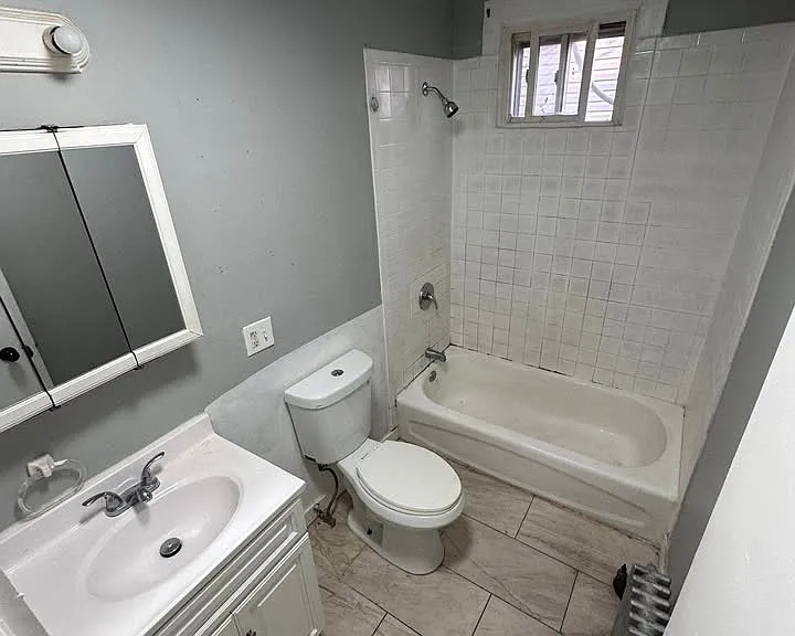 1035 Morris St #B — Photo 7