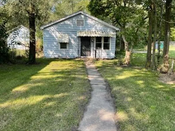 3950 Maryland St, Gary, IN 46409
