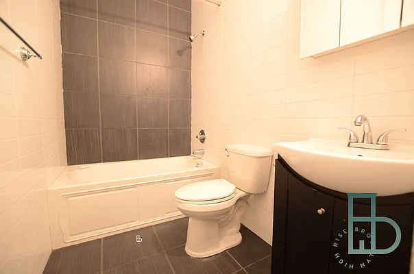 Rented by Brooklyn High Rise LLC | media 4