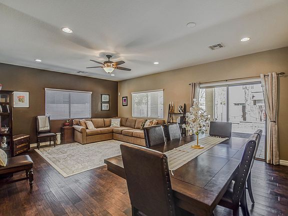 5th image of 2688 E Lodgepole Dr
