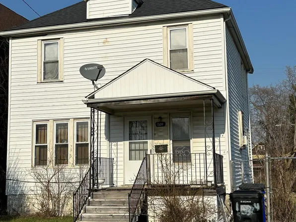 1534 Saint Clair St, Detroit, MI 48214