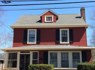 725 Lagrange St, West Roxbury, MA 02132