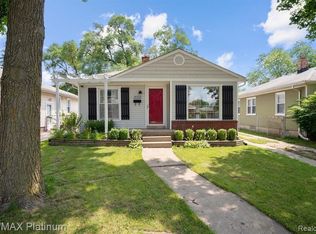 20332 Gaylord, Redford, MI 48240