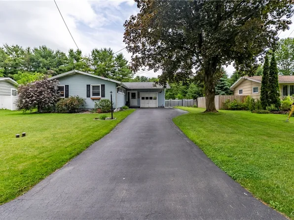 368 Northfield Way, Camillus, NY 13031