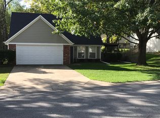 9803 W 49th Ter, Merriam, KS 66203