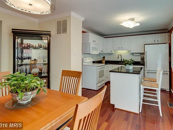 5th image of 3026 Talking Rock Dr