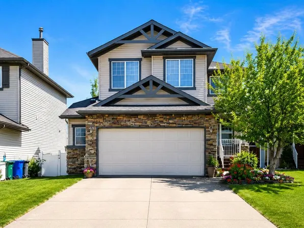 408 W Rainbow Falls Way, Chestermere, AB T1X 1S6
