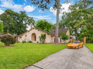 204 Nasturtium St, Lake Jackson, TX 77566