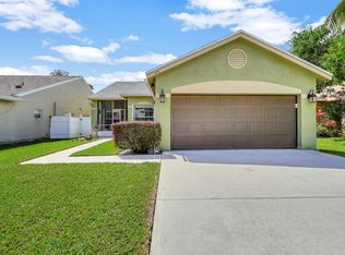 106 Pine Ln, Royal Palm Beach, FL 33411
