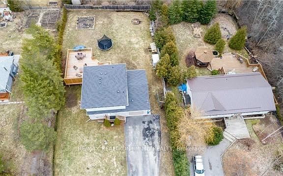 2nd image of 745 3rd Ave