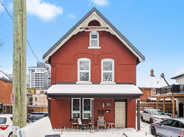 511 Cooper St #1, Ottawa, ON K1R 5J1