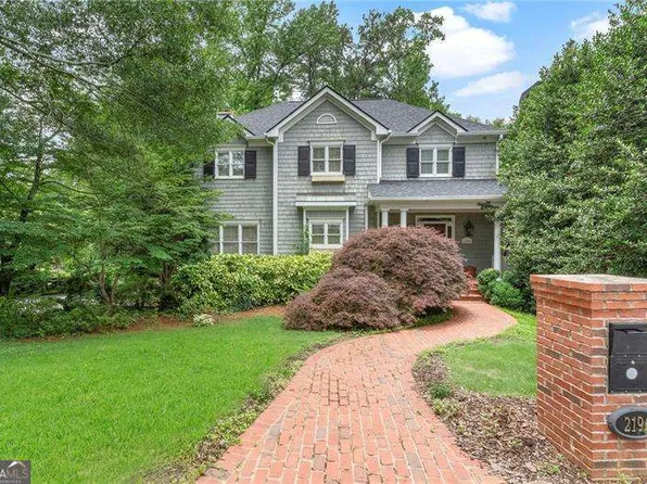 2190 Stephen Long Dr NE, Atlanta, GA 30305