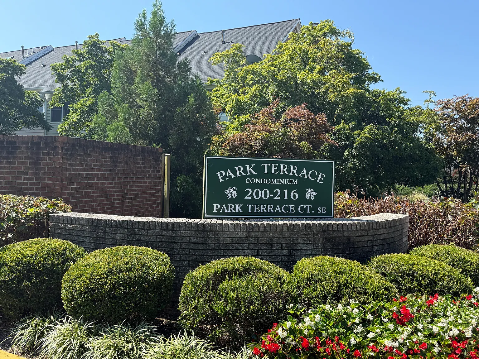 1 bed, 692 sqft, $1,525 — Photo 1